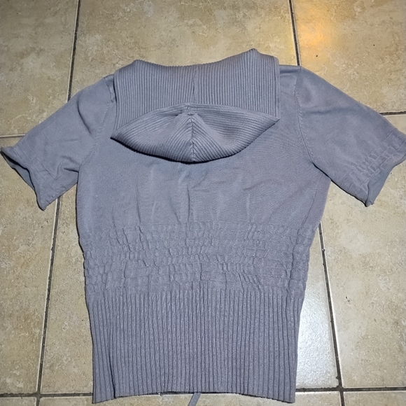 Belldini Grey Short Sleeved Ribbed Zip Up Hoody with Rhinestones Size S - Picture 2 of 10